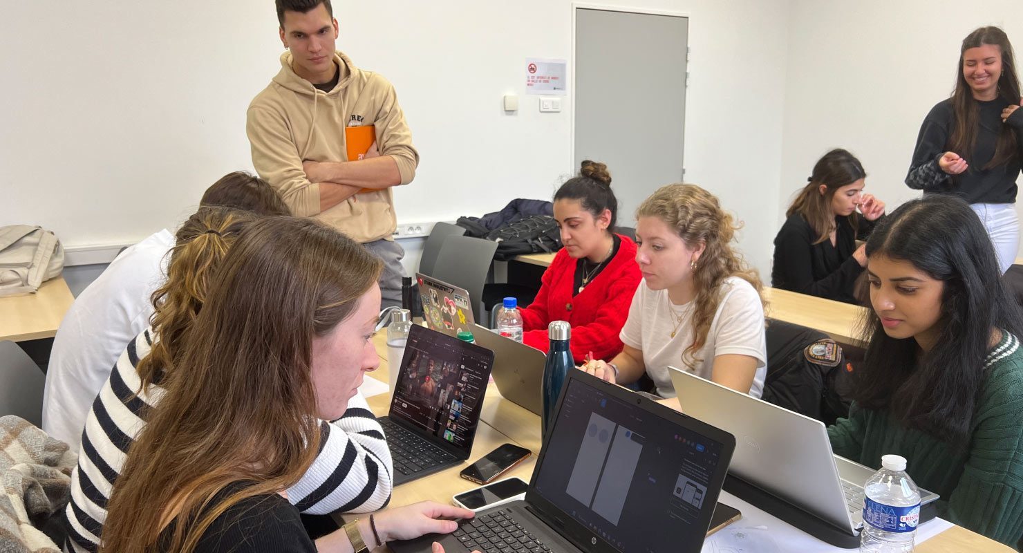 Hackathon : la tech dans la rue