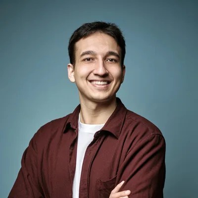 Portrait photo of Aria Aman