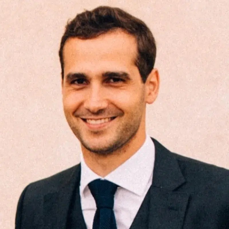 Portrait photo of Thibault Rophé