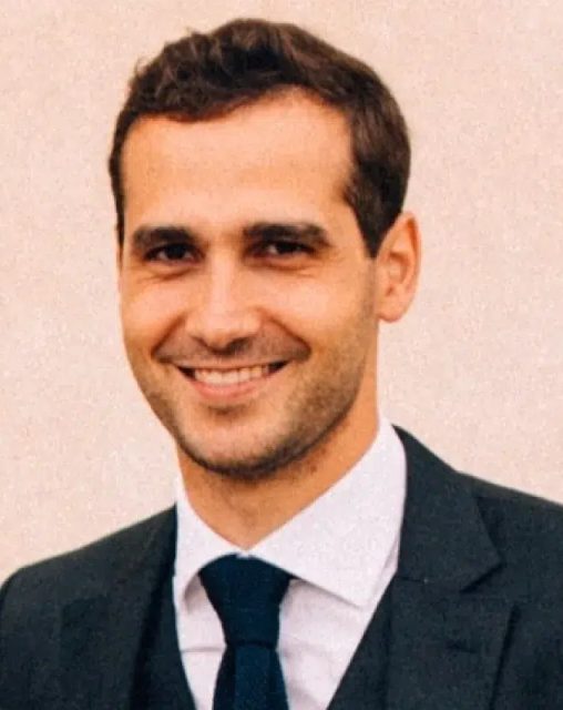 Portrait photo of Thibault Rophé