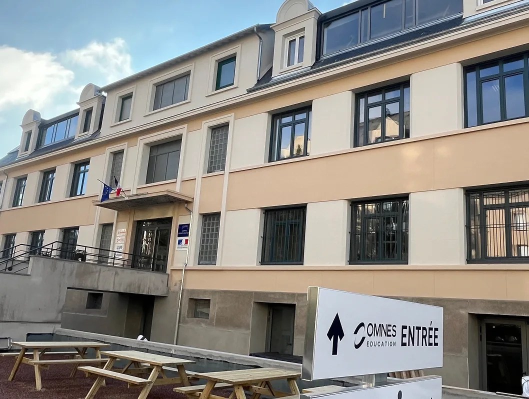 L'entrée du campus de l'école d'ingénieurs ECE à Rennes