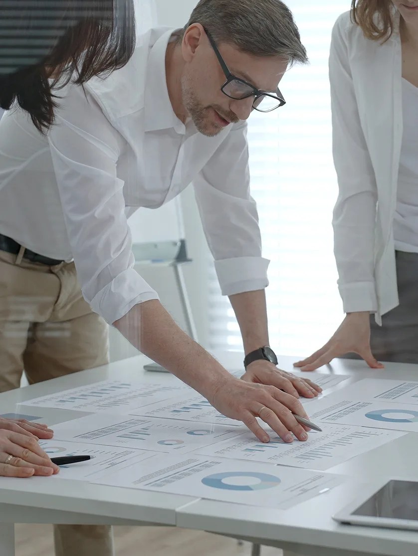 Illustrative photo from the ECE engineering school's career guide on the profession of consultant in economic and financial strategies